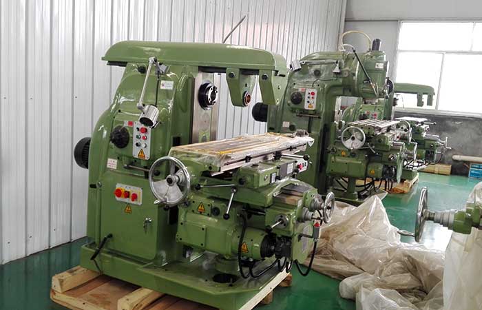 萬能升降臺銑床(萬能銑床、臥式銑床) 萬能升降臺銑床(萬能銑床、臥式銑床)