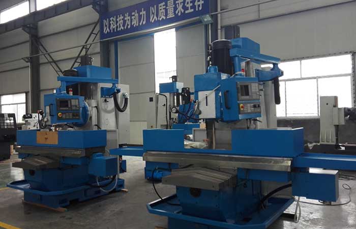 床身銑床 床身銑床