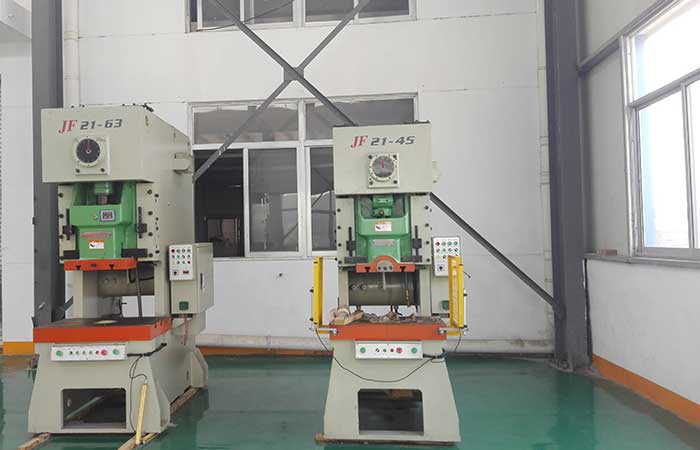 45噸開式氣動(dòng)沖床JF21-45T 45噸開式氣動(dòng)沖床JF21-45T