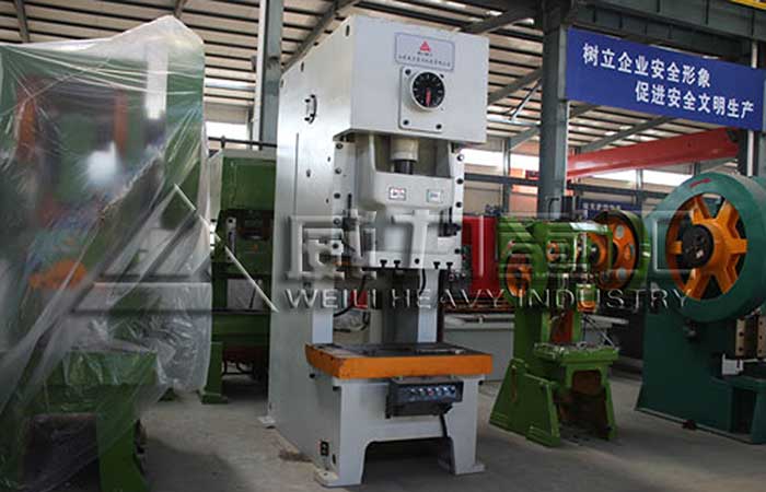 250噸鋼板氣動沖床JF21-250T 250噸鋼板氣動沖床JF21-250T