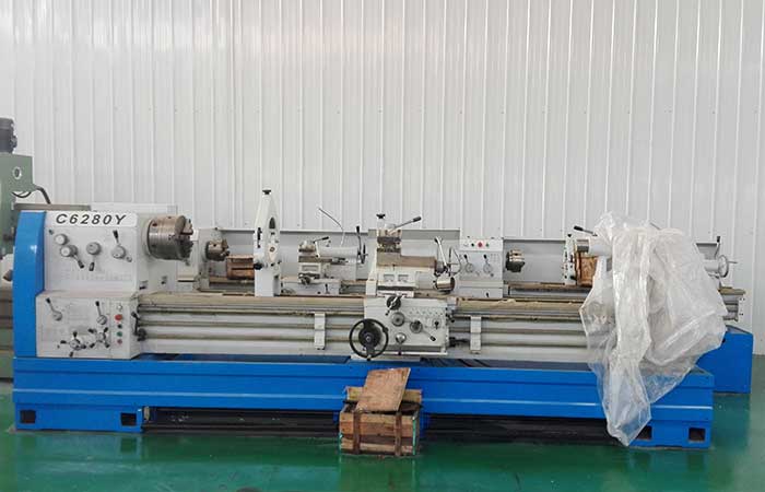 CW-系列臥式車床 CW-系列臥式車床